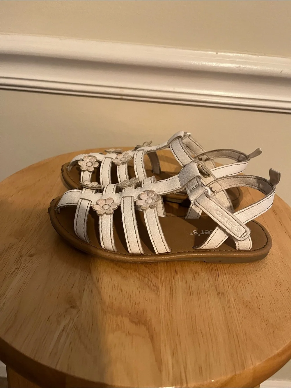 Carter’s Girls White Floral Gladiator Sandals Size 11